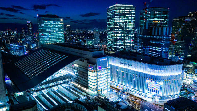 大阪梅田の夜景スポット「阪急グランドビル」｜夜景写真やアクセスなどを紹介